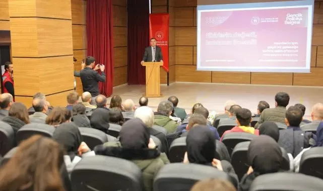 Bayburt'ta 'Gençlik Politika Belgesi Vizyon Çalıştayı' düzenlendi