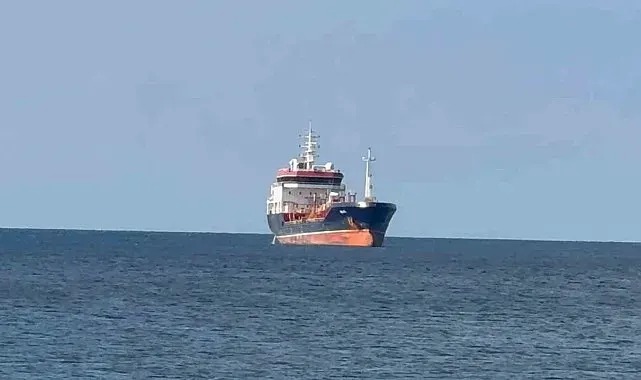 Silivri'deki gemi kazasının 3'üncü gününde arama kurtarma çalışmaları devam ediyor