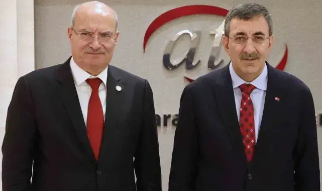 Cumhurbaşkanı Yardımcısı Yılmaz'dan ATO'ya ziyaret