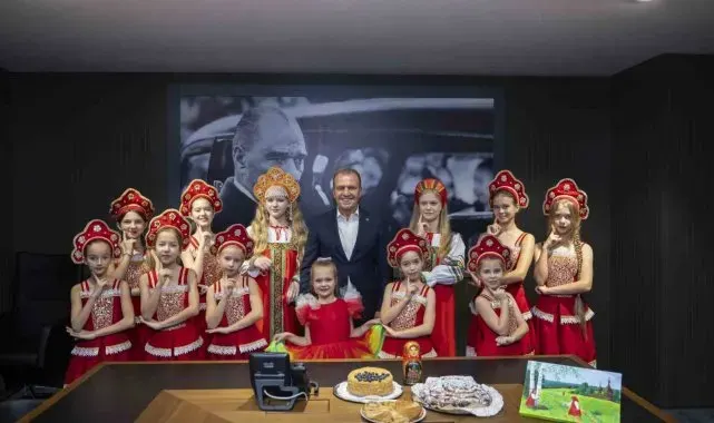 Rus Kültürü Eğitim ve Bilim Derneği'nden Başkan Seçer'e ziyaret