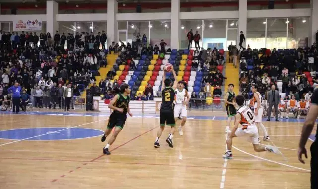 Potanın şampiyonu Özel Doğa Koleji oldu