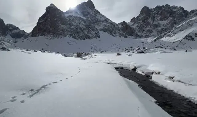 Cennet ve Cehennem Vadisi karla kapandı