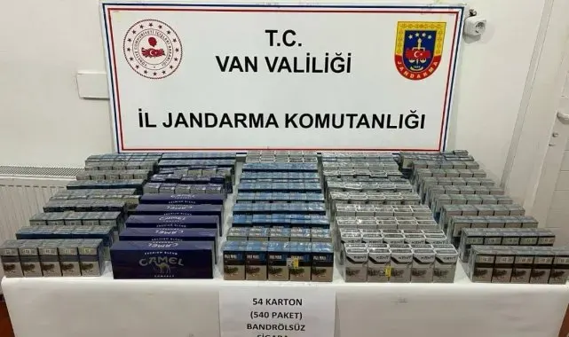 Van'da 860 paket kaçak sigara ele geçirildi