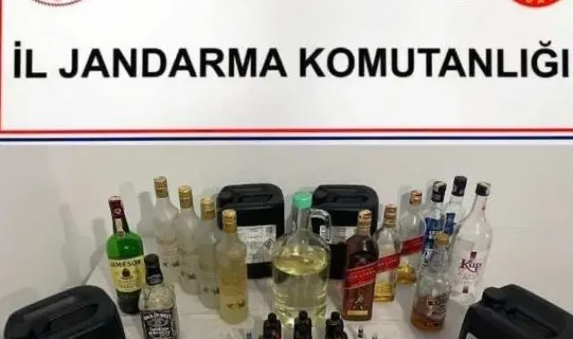 Yılbaşı öncesi piyasa sahte ve kaçak alkol sokmak isteyen 2 şüpheli yakalandı