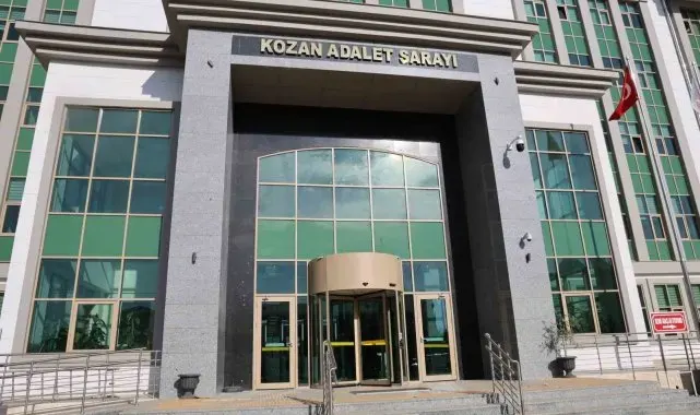 Adana'da polisin durdurduğu otomobilden uyuşturucu çıktı