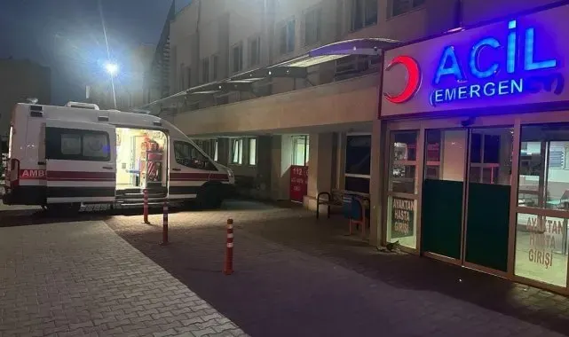Siirt'te köy okulunda sobayı yakmaya çalışan öğretmen yaralandı
