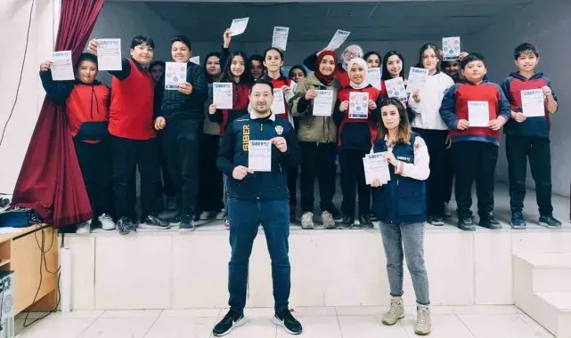 Kırıkkale'de dijital tehditlere karşı öğrenciler bilgilendirildi