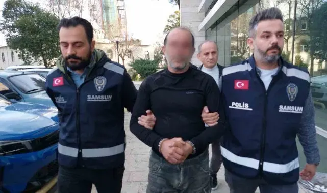 Samsun'da 2 kardeşi miras yüzünden tabancayla vurduktan sonra evinde cephanelik ele geçen enişte adliyeye sevk edildi
