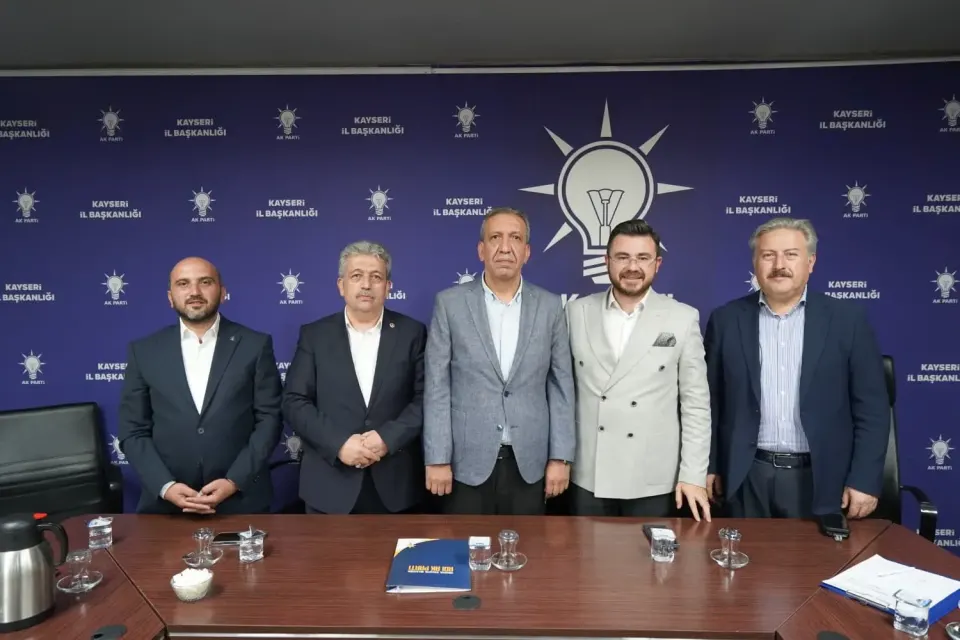CHP’li Meclis Üyesi Ağca, AK Parti’ye katıldı