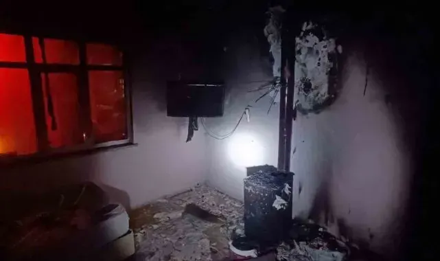 Gönen'de iki köyde çıkan yangında iki kişi yaralandı