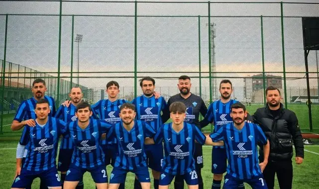 Gaziosmanpaşaspor ilk yarıyı lider tamamladı