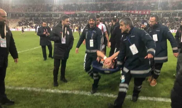 Galatasaray: "İnsanlığa sığmayan faulün ardından VAR konuşmalarını merakla bekliyor olacağız"