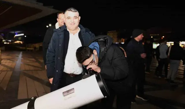 Osmangazi Meydanı'nda bilim dolu buluşma