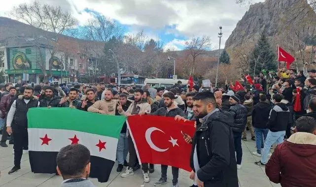 Suriye'de rejimin düşüşü Afyonkarahisar'da sevinçle karşılandı