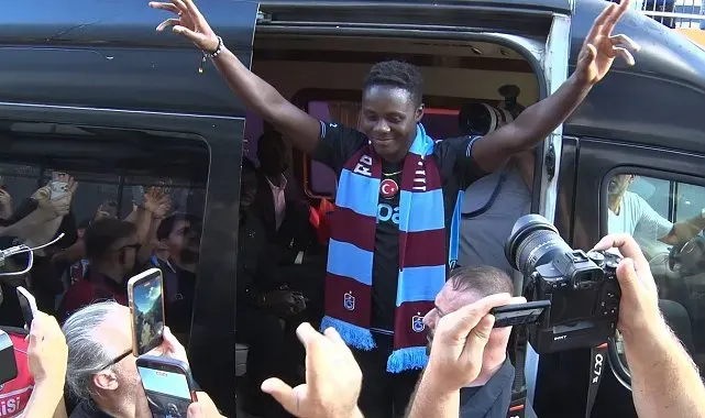 Trabzonspor'un yeni transferi Franculino Dju, Trabzon'a geldi