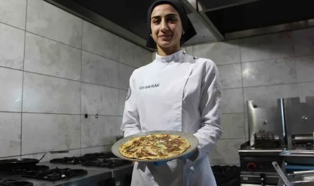 Karadenizlinin vazgeçilmezi hamsi farklı türlerdeki yemeklere tat veriyor