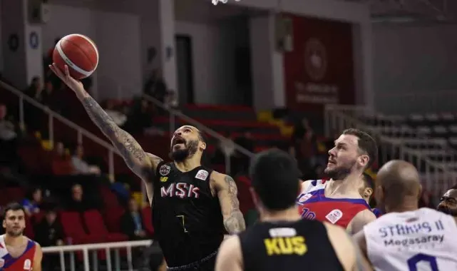 Mersin Spor deplasmandan galibiyetle dönüyor