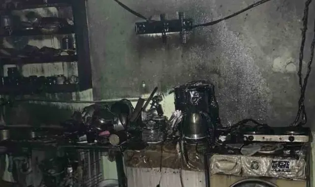 Tarsus'ta narenciye paketleme fabrikasında yangın
