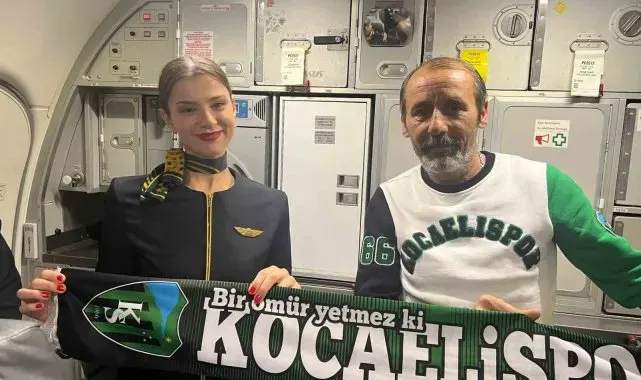Galibiyet sevinci uçakta hostese beste yaptırdı