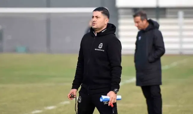 Manisa FK'da Çağdaş Çavuş'un istifası kabul edildi
