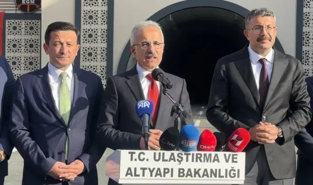 Bakan Uraloğlu Yeniköprü Tünelinde incelemelerde bulundu