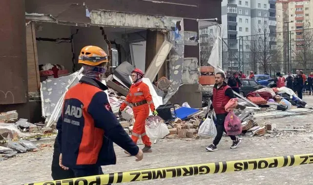 Beylikdüzü'ndeki patlamada apartman görevlisinin doğalgazla intihar ettiği iddiası