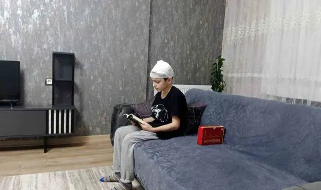 Sahipsiz köpeklerin saldırısına uğrayan Tunahan'ın en büyük hali okula tekrar başlamak