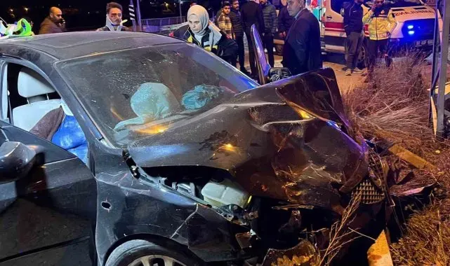 Osmaniye'de iki otomobil çarpıştı: 1 ölü, 2 yaralı
