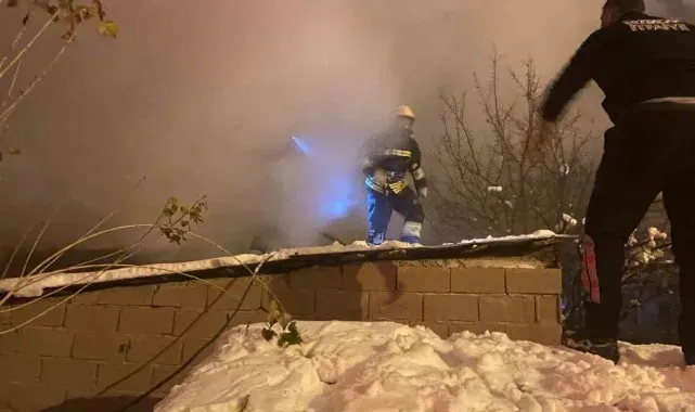 Erzincan'da ev yangını