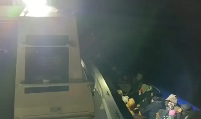 Çanakkale'de 33 kaçak göçmen kurtarıldı