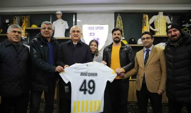 Muş Valisi Avni Çakır'dan maç öncesi taraftara çağrı: "Forma satın alarak takımınıza destek olun"