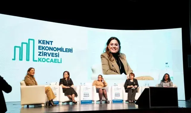 KOSTÜ, Kocaeli Kent Ekonomileri Zirvesi'nde yer aldı