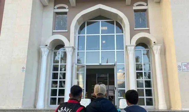 Fethiye'de büfe sahibini bıçakla yaralayan şüpheli yakalandı