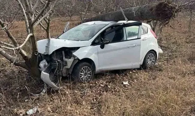 Fadıl Mahallesi muhtarı kaza yaptı