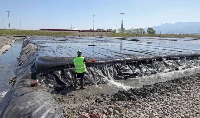 İzmit Körfezi'nden 66 bin kamyon çamur çıktı