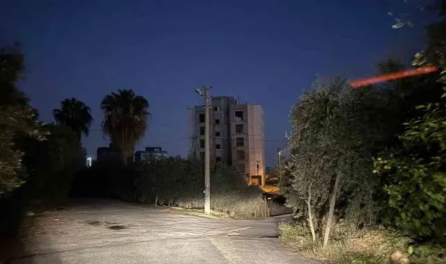 Akrabalarını öldüren şüphelinin, olayın ardından boşandığı eşini ölümle tehdit ettiği ortaya çıktı