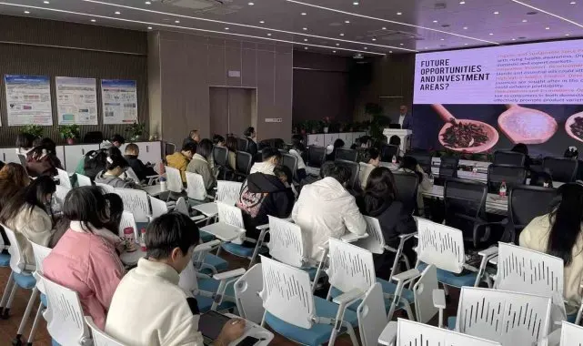 ATÜ'lü akademisyen, Çin'de Türkiye'nin baharatlarını anlattı