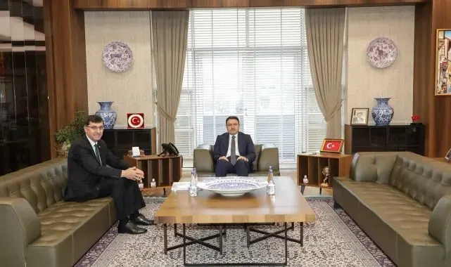 Vali Işın ve Belediye Başkanı Kahveci'den ortak çalışma vurgusu