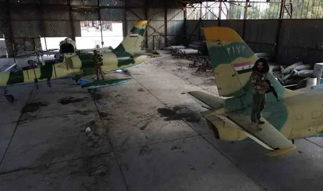 Halep'te rejime ait helikopterler ve savaş uçakları SMO'nun eline geçti