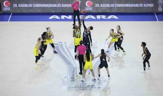 29. Kadınlar Cumhurbaşkanlığı Kupası Fenerbahçe'nin