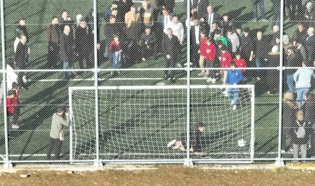 İzmit Ayazma'ya sentetik futbol sahası