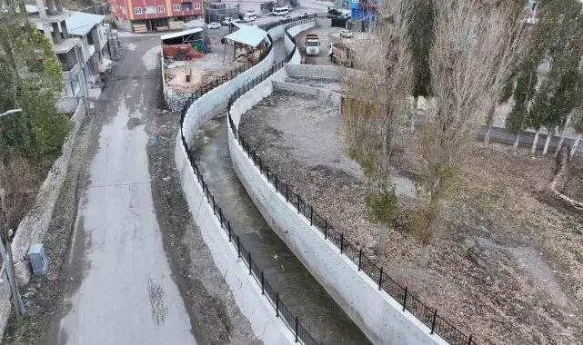 Ağrı'da DSİ'nin taşkın koruma tesisleri hizmete açıldı