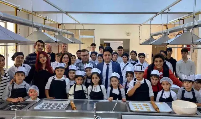 Minik şefler mutfakta hünerlerini sergiledi