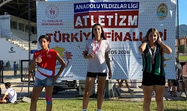 Sivaslı atlet Türkiye şampiyonu oldu