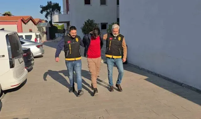 Gün ortasında iş yerini böyle soydu