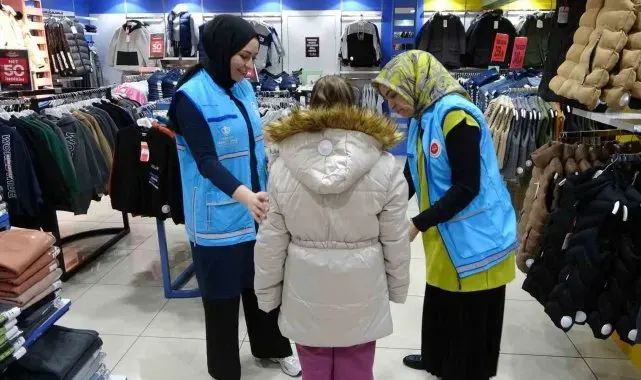 Türkiye Diyanet Vakfı'ndan Kütahya'da yetimler için anlamlı etkinlik