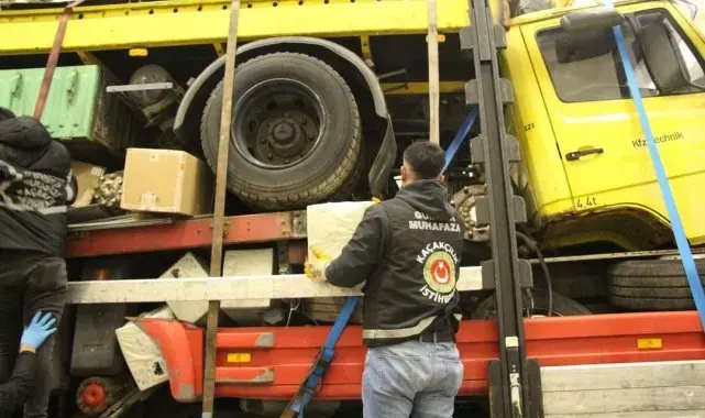 Plakaların değiştirilme girişimi 16 bin 500 kaçak elektronik sigarayı yakalattı