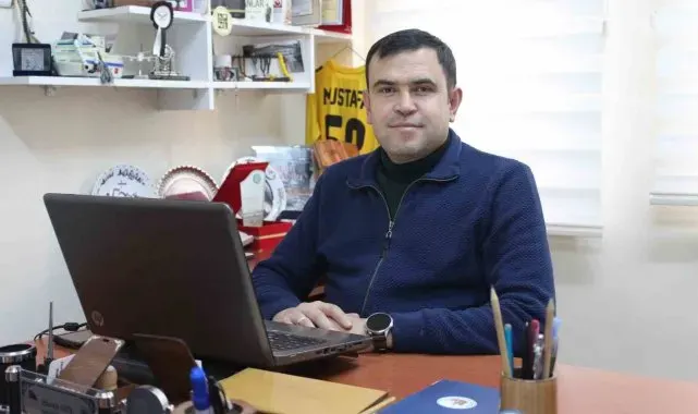 Oyun oynarken işitme duyusunu kaybetti, şimdi herkese örnek oluyor