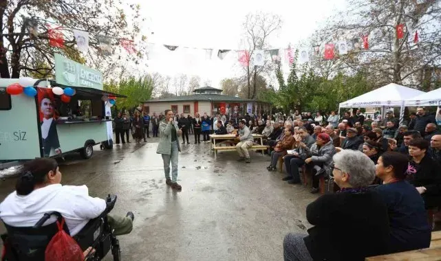 Engelsiz Kafe Selçuk'un hizmetinde
