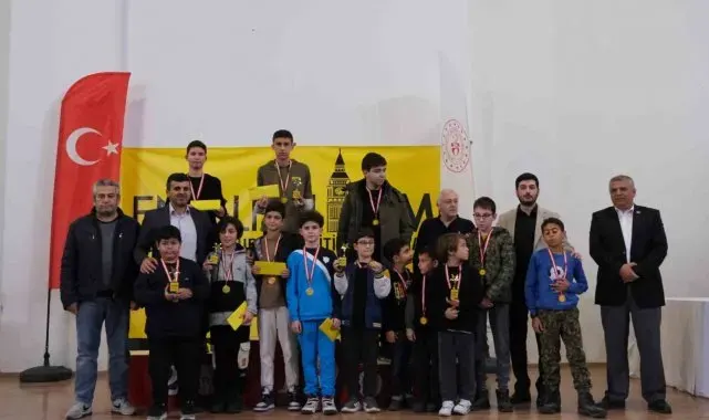 Manavgat ELO Satranç Turnuvası 250 sporcunun katılımıyla gerçekleştirildi